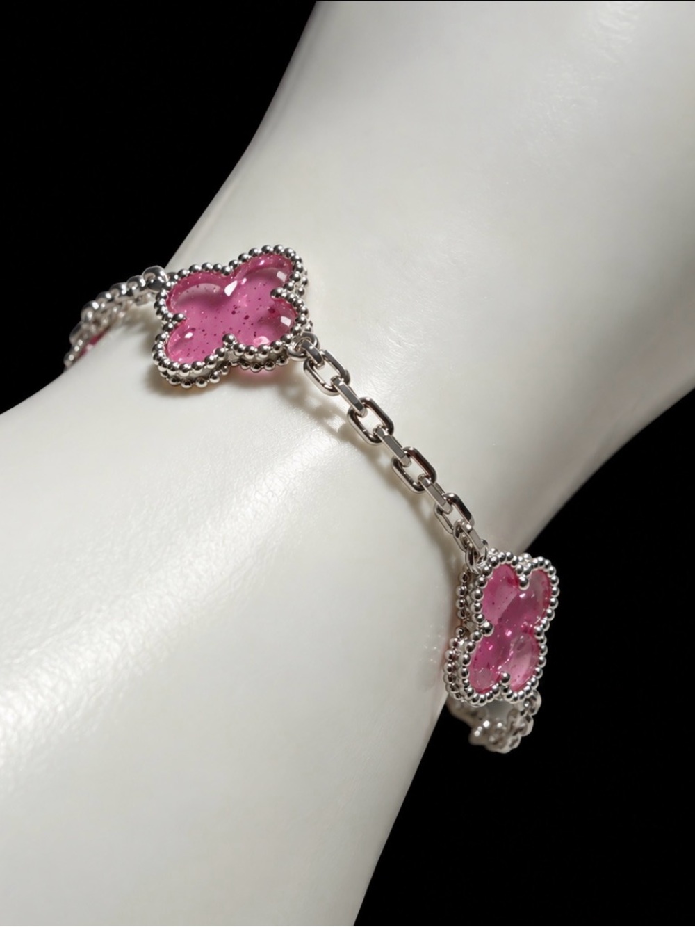Pink Clover-Link Women's Bracelet - Silver
